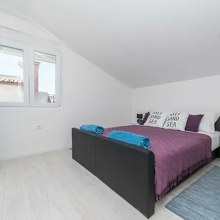 Hiperion Apartment