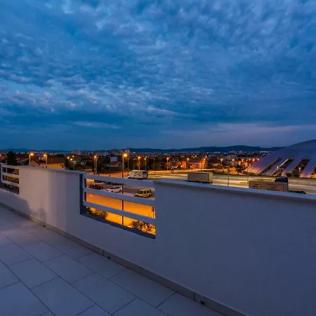 Hiperion * Zadar